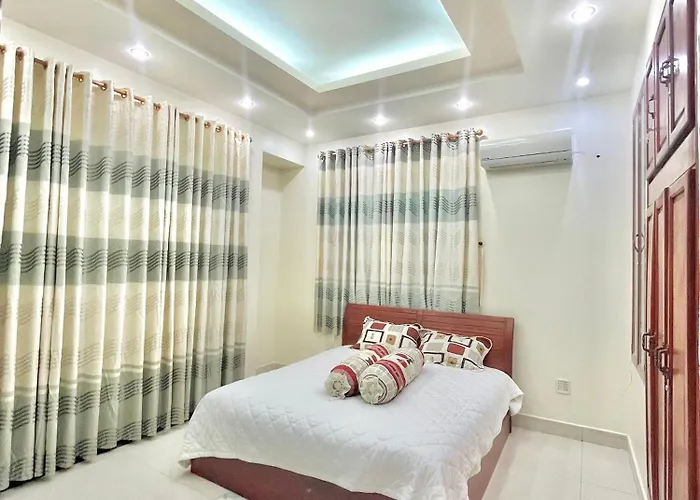 Cherry Homestay - Hoang De Motel